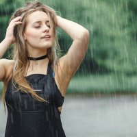 Под дождём :: Оксана Мойсышина