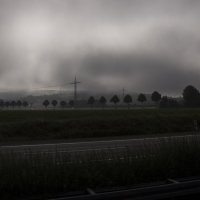 Туман на автостраде :: Александр Рябчиков