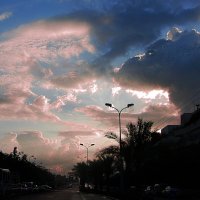 Реховот. Израиль. На рассвете - За нас рисуют облака ..... :: Aleks Ashkenazi