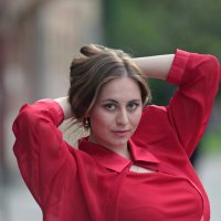 Red Dress :: Sasha Bobkov