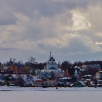 Спасо-Преображенский храм в Костроме, р. Волга :: Святец Вячеслав 