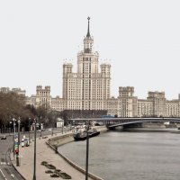 Вид с Парящего моста :: Елена (ЛенаРа)