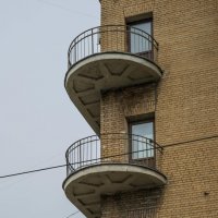 Балконы «Квартирохозяина» :: Сергей Лындин