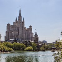 В московском зоопарке. :: Владимир Безбородов