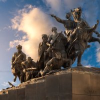 Памятник Чапаеву :: Артём Мирный / Artyom Mirniy