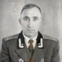 Отец - лейтенант старший (послевоенное фото) :: Александр Прокудин