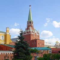 Башня Московского Кремля :: Наталья Цыганова 