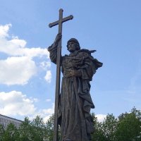 Памятник Князю Владимиру :: Наталья Цыганова 