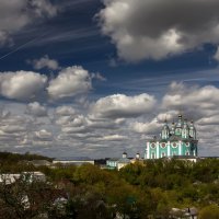 Парящий над городом... :: Татьяна 