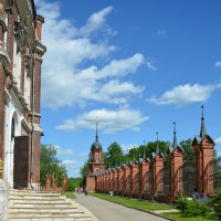 Кремль в Волоколамске :: Александр Буянов