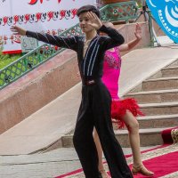 Танец :: Oleg Sharafutdinov