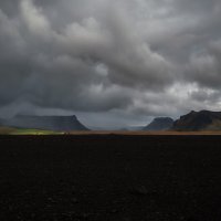Налетели тучки...Исландия! :: Александр Вивчарик