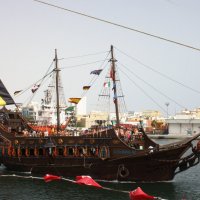 "Пиратский" корабль :: Ольга Мутовина
