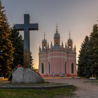 У Чесменской церкви :: Владимир Колесников