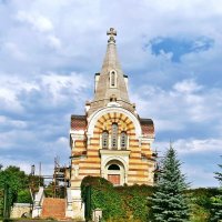 Высоцкий монастырь в Серпухове :: Евгений Кочуров