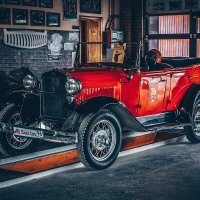 Classic Cars Garage :: Андрей Неуймин