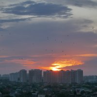 Городской закат.День пошёл на убыль.. :: Alexey YakovLev