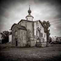 Церковь Параскевы Пятницы На Торгу. :: Sergey Okhotsky