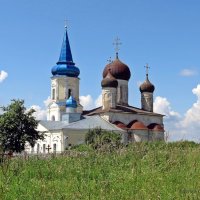 Церковь Успения в селе Иванищи :: Евгений Кочуров