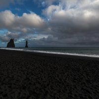 Пляж с черным песком...Путешествуя по Исландии! :: Александр Вивчарик