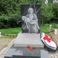 Памятник блокадникам на Румболовской горе :: Елена Павлова (Смолова)