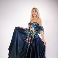Ирина Кривко. фотограф, дизайнер женского платья. :: юрий макаров