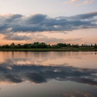 Закат на Зелёном озере... (Небесный крокодильчик) :: Владимир Васильев