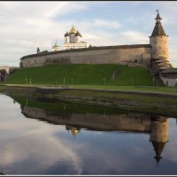 Псковский Кремль :: Михаил Розенберг