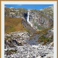 Водопад, стекающий из ледника Доппах, и река Орсдон. Дигория сентябрь 1998 года :: Валентин Соколов