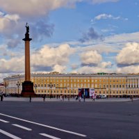Панорама Дворцовой площади :: Валентин Яруллин