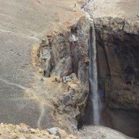 водопад на ручье Вулканном в каньоне Опасный :: Александр Белов