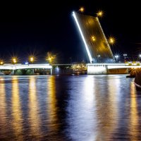 Литейный мост в навигацию. :: Руслан Лиманский