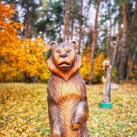 Скульптура медведя.. :: Алексей Архипов