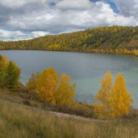 В осеннем наряде :: Алексей Мезенцев