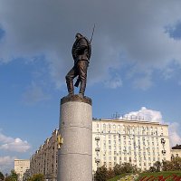 Парк Победы. Памятник солдату Первой мировой войны. :: Владимир Драгунский