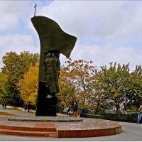 Памятник затонувшим морякам и судам. :: Людмила 