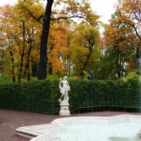 Осень в Летнем саду :: Наталия Короткова