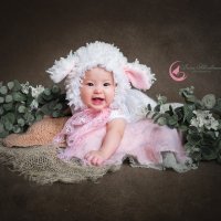 Маленькая красавица Кира 6 месяцев :: Ирина Абдуллаева