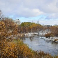 "Захолодало над рекою, Несмело рябь касает вод..." :: Надежда 