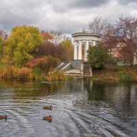 В Харитоновском парке Екатеринбурга :: Ольга Соколова