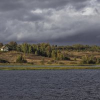 Осень -Волга. :: юрий макаров