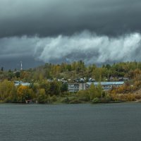 Осень -Волга :: юрий макаров