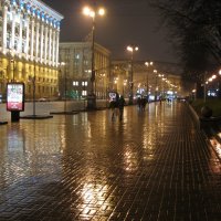 а в Киеве дождь... :: Ирина 