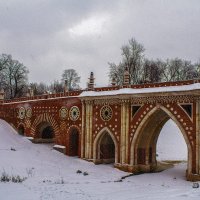 Мост в Царицыно :: Андрей Баськов
