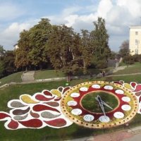 Самые большие цветочные часы в мире :: Ростислав 