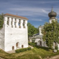 Псков. Церковь Успения с Парома :: leo yagonen