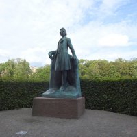 Памятник Гуннару Венненбергу :: Natalia Harries