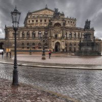 Дрезденский театр... :: АндрЭо ПапандрЭо