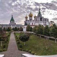 Осень -Волга.Кострома.Ипатьевский монастырь. :: юрий макаров