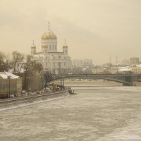 Окутана Москва морозной дымкой :: Nina Karyuk